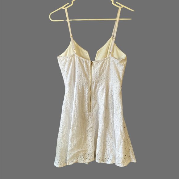 White Sundress - Picture 2 of 6